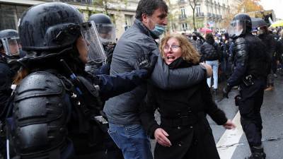 Протесты и беспорядки во Франции