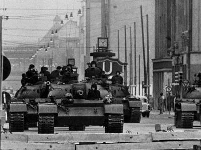 Инцидент у КПП «Чарли»: как танкисты едва не начали Третью мировую