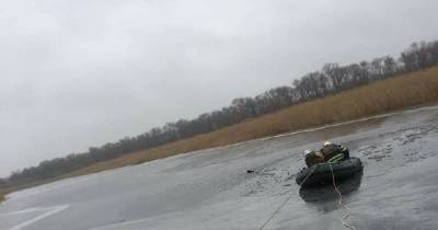 В Днепропетровской области провалились под лед и утонули двое рыбаков