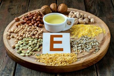 Витамин E: в чем его особенности, польза и вред для здоровья?