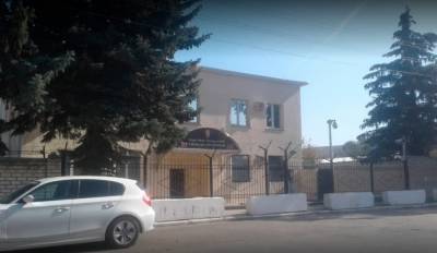 В КЧР около здания ФСБ подорвался терорист-смертник