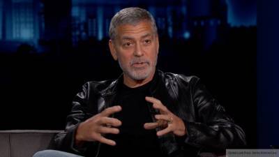 Джордж Клуни пригласил Бена Аффлека в свой режиссерский проект "Нежный Бар"