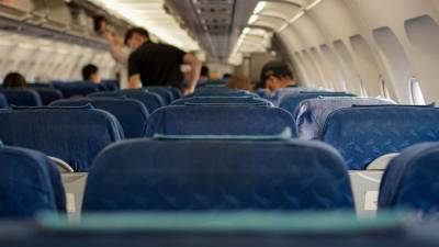 Рейс из петербургского аэропорта Пулково в город Ургенч задержан на 12 часов