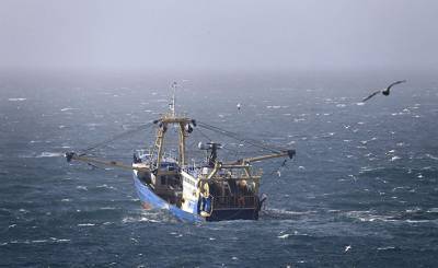 The Guardian (Великобритания): четыре корабля ВМС будут охранять рыболовные угодья Великобритании в случае Брексита без сделки