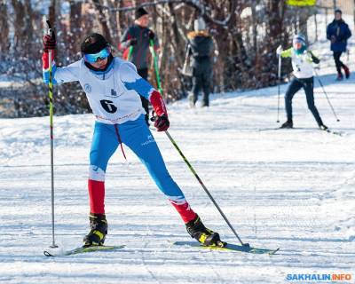 Сахалинские лыжники сразились в первой гонке сезона