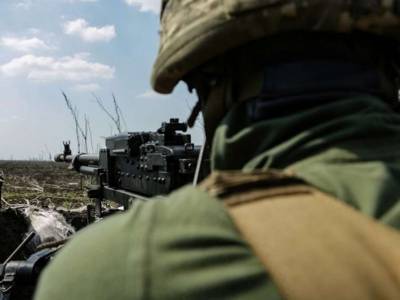 На Донбассе боевики снова нарушили режим прекращения огня
