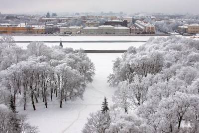 Антициклон сделает воскресенье в Петербурге снежным и морозным