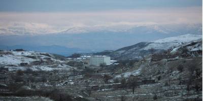 Нарушение перемирия в Нагорном Карабахе: президент Армении требует срочно созвать парламент