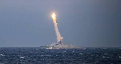 В России показали пуск гиперзвуковой крылатой ракеты "Циркон"
