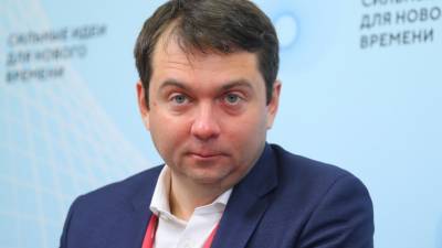 Губернатор Мурманской области Чибис ушел на самоизоляцию после контакта с зараженным COVID-19