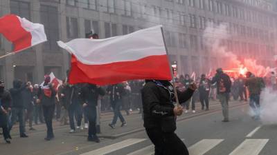 В Варшаве проходит митинг противников закона об абортах