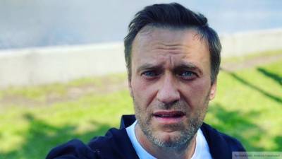 Омский врач рассказал, что никто не мог "отравить" Навального в больнице
