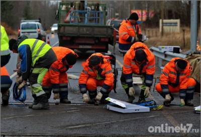Дорожные работы притормозят водителей на семи трассах в Ленобласти 14 декабря