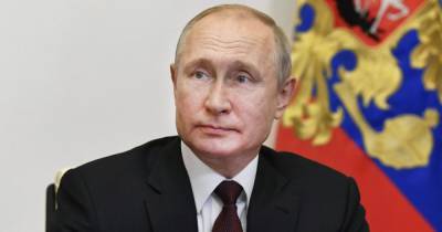 В Кремле уверяют, что во время пандемии Путин живет не в бункере