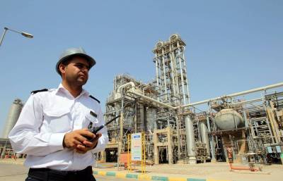 Иран намерен наращивать добычу нефти после ухода Трампа