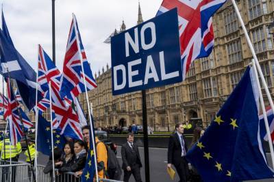 Британия и ЕС продолжат переговоры по Brexit, хотя стороны далеки от консенсуса