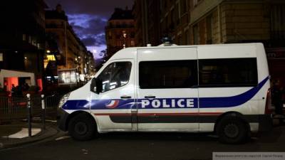 Полиция Марселя обнаружила 500 человек на тайной вечеринке