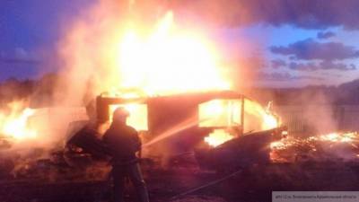 Огонь уничтожил баню в Липецкой области