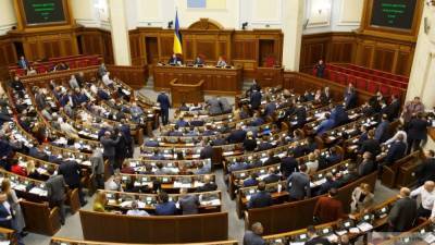 Киевский политолог поддержал решение РФ ввести санкции против "Слуг народа"