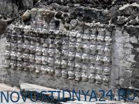 В Мехико найдены новые части «ацтекской башни черепов»