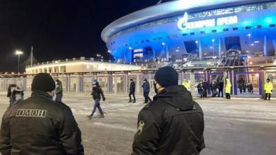 На матче "Зенит" – "Динамо" в ложах "Газпром Арены" нашли 10 нарушителей