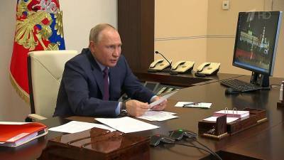 Владимир Путин пообещал защитить Россию от иностранного вмешательства