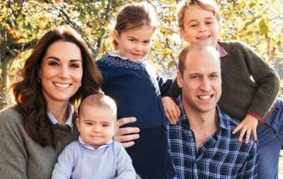 В сети появилась новая рождественская открытка Кейт Миддлтон и принца Уильяма с детьми (ФОТО)