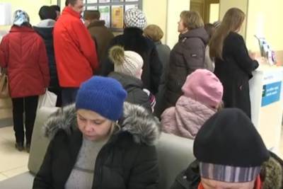 Настоящее испытание для пенсионеров: Ощадбанк оскандалился перевыпуском карты, украинцы негодуют