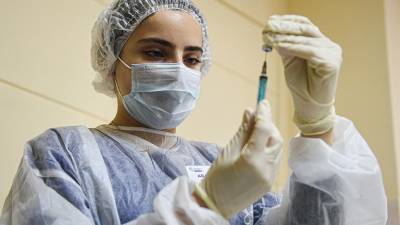 Агаси Тавадян - Эксперт оценил влияние вакцины на заболеваемость COVID-19 - iz.ru - Израиль