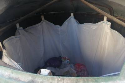 Администрации Оренбурга настоятельно рекомендуют сменить мусорные мешки
