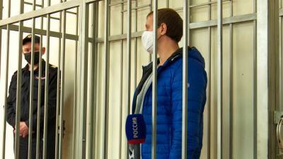В Воронеже дошло до суда дело начальника отдела Россельхозбанка о взятке в 1,4 млн