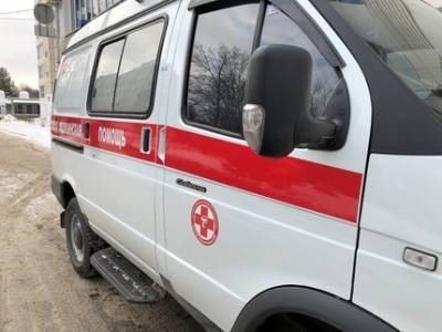 В Башкирии застрявшему в машине водителю потребовалась помощь спасателей