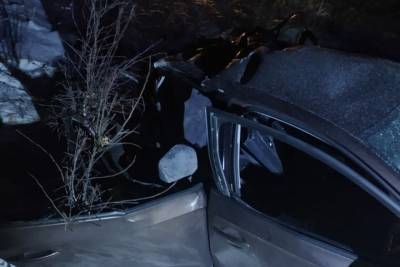 На свердловской дороге погибли водитель и пассажир Фольксвагена