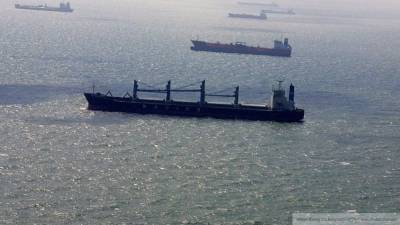 Взрыв на нефтяном танкере прогремел у берегов Саудовской Аравии