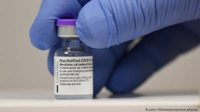 В США с 14 декабря стартует массовая вакцинация от коронавируса