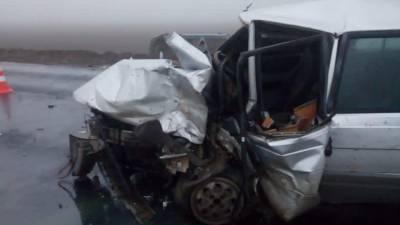 В Одесской области жестко столкнулись легковушки: машину унесло в кювет – много пострадавших