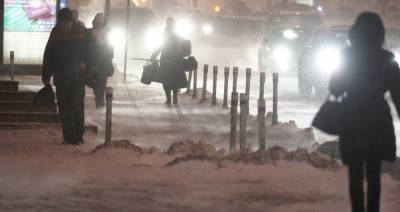 Жителей столичного региона предупредили о снеге и гололедице