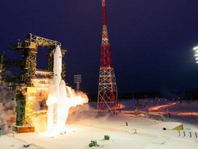 С космодрома в Плесецке запущена ракета "Ангара-А5"