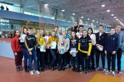 Спортивные выходные в ДНР: акробатика, бег и чемпионат по бильярду