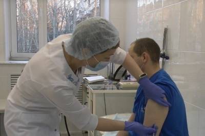 Летчиков ЗВО начали вакцинировать от коронавируса
