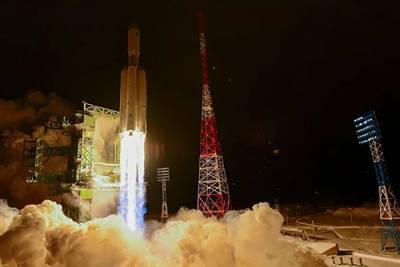 Воздушно-космические силы провели пуск ракеты-носителя "Ангара-А5" с космодрома Плесецк