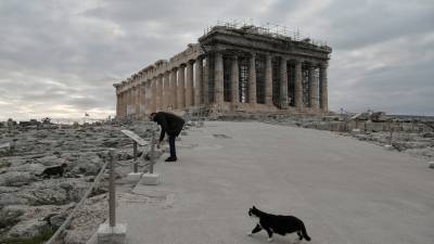 Министр туризма Греции прокомментировал ситуацию с открытием границ