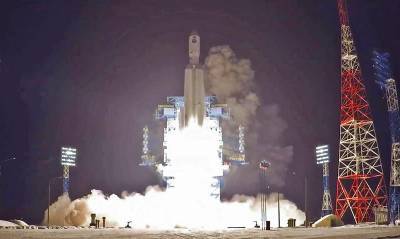 Минобороны показало видео полета ракеты "Ангара"