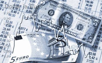 Курс валют на завтра: ЦБ сообщил о снижении доллара и евро