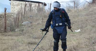 Пиротехники МЧС России разминировали более 24 га в Карабахе