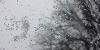 Погода в Украине: синоптик рассказала, где ждать ледяной дождь, мокрый снег и гололед