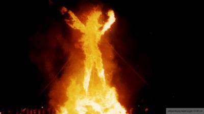 Сторонники неканонической церкви сожгли чучело Варфоломея в Киеве