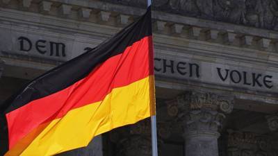 В Германии объявили о "самом жестком локдауне" за всю историю страны