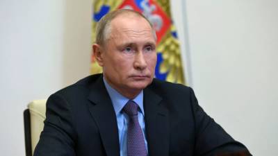 Путин призвал обратить внимание на ситуацию с госпитализациями