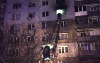 В Харькове ночью горела многоэтажка, есть жертвы